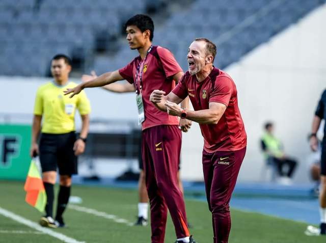 开云app-好教练！久尔杰维奇带中国U19半年赢8场：明年世青赛真有戏