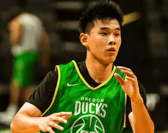 林葳NCAA生涯首次因伤缺席：本季场均仅6.6分 冲NBA基本没戏